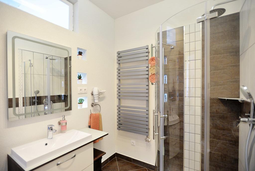 Nobilis Apartman Eger Buitenkant foto