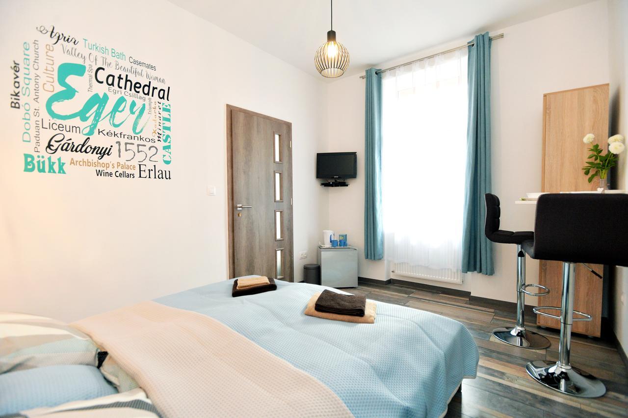 Nobilis Apartman Eger Buitenkant foto