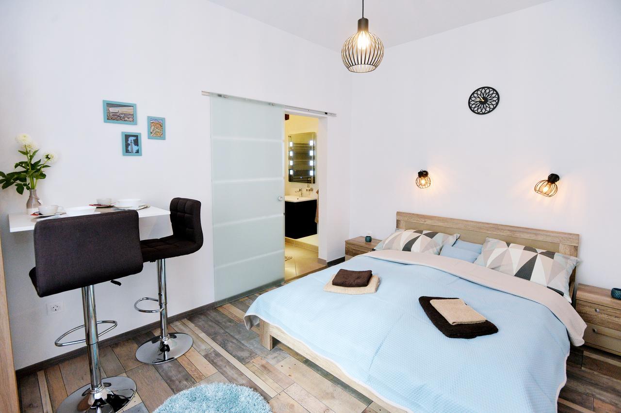 Nobilis Apartman Eger Buitenkant foto